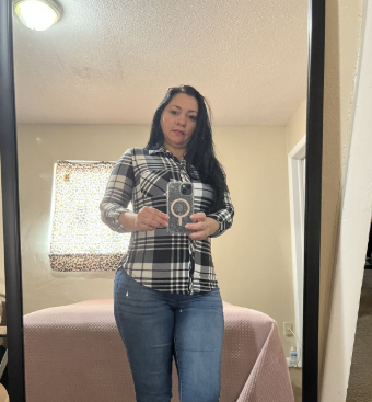 <em> </em><em><strong>Mariana L.</strong></em>